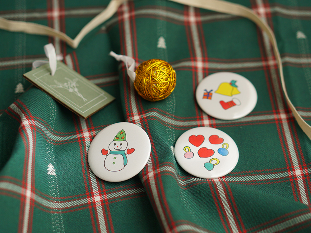 クリスマス缶バッジ